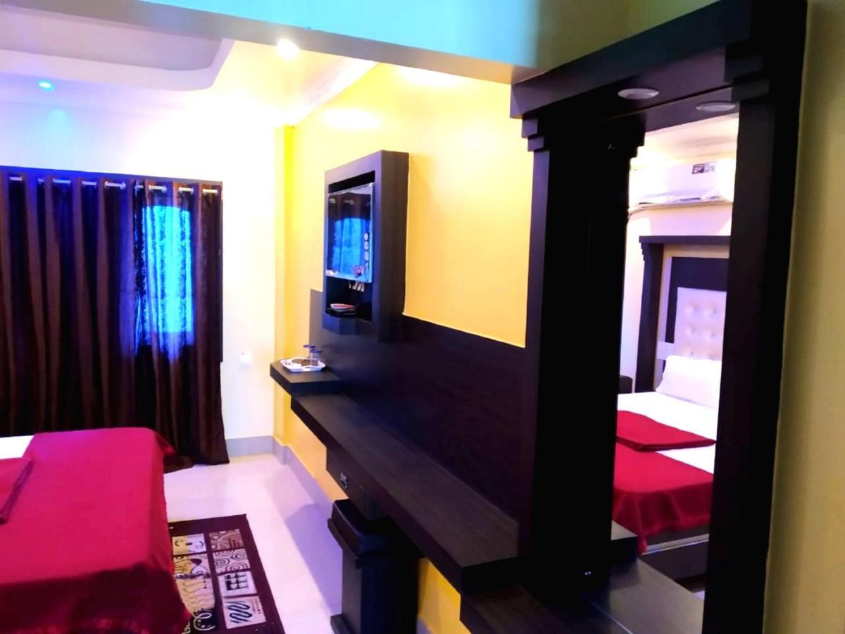 Hotel Asish Puri Exterior photo