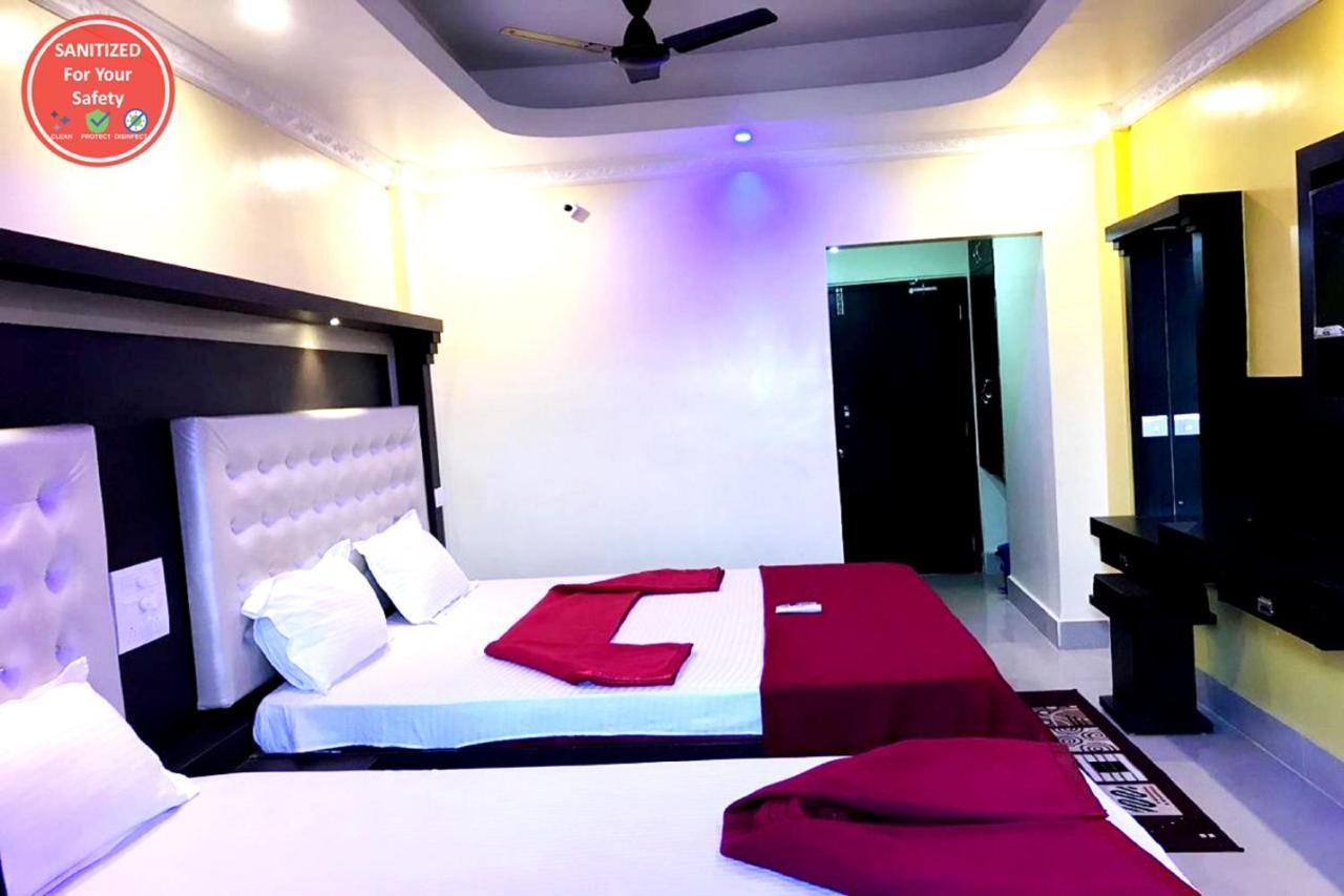 Hotel Asish Puri Exterior photo